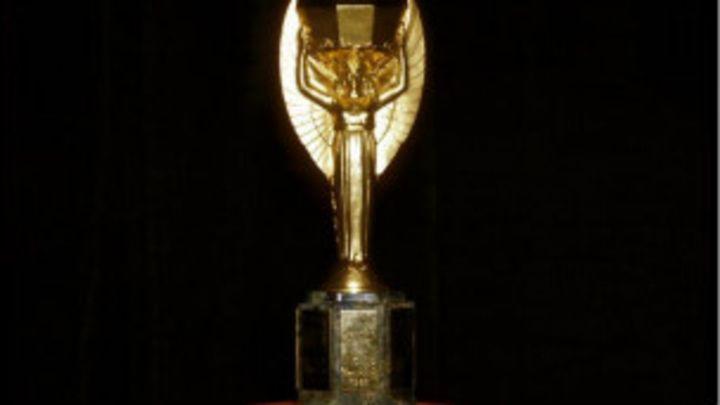 Taça Jules Rimet, da Copa do Mundo de Futebol, é roubada no Rio de Janeiro-0