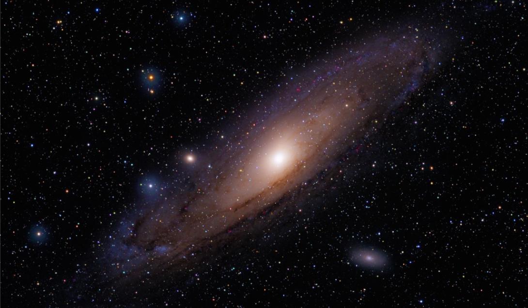 Telescópio James Webb viaja ao início do universo em um incrível vídeo-0